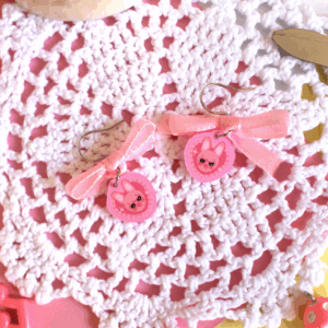 SKZOO DWAEKKI EARRINGS